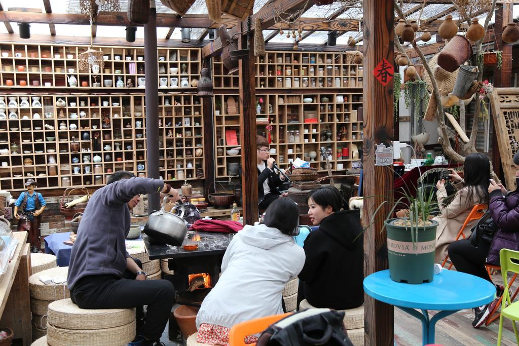 Qingheyue Inn Yi (Anhui) Bagian luar foto