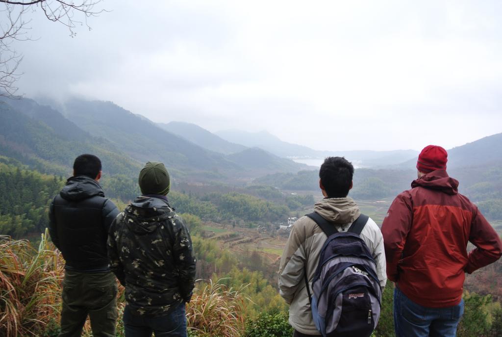 Qingheyue Inn Yi (Anhui) Bagian luar foto