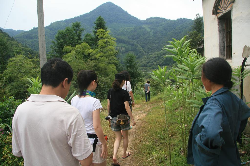 Qingheyue Inn Yi (Anhui) Bagian luar foto